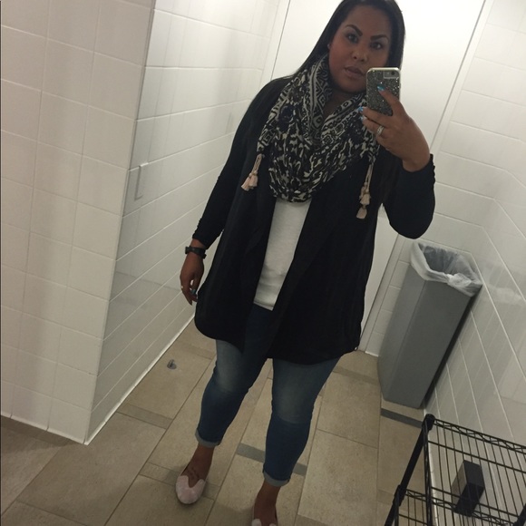 Hi there! - Picture 3 of 8